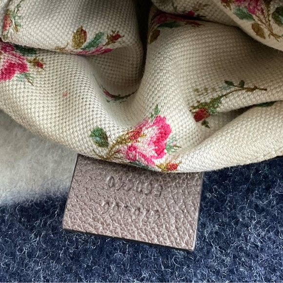 SOLD - $1️⃣1️⃣0️⃣0️⃣ direct- Authentic Gucci crossbody bag - unisex - Picture 14 of 16